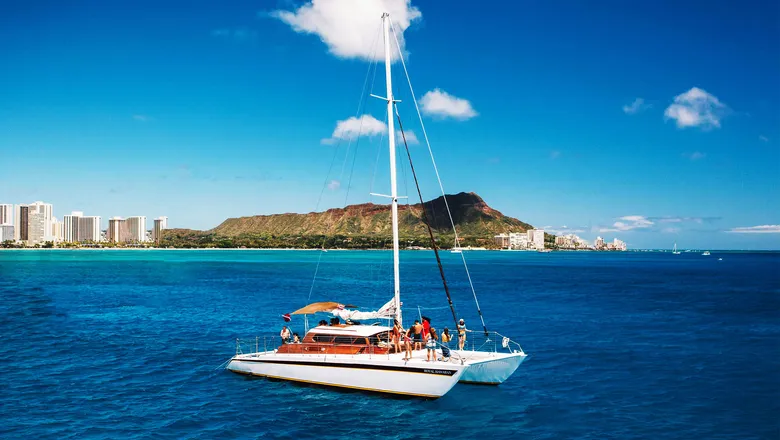 Boat in front of Diamond Head Waikiki