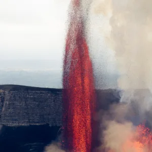 Exciting volcano adventure exploring Big Island from Oahu