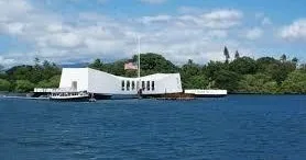 Private tour combining Pearl Harbor and Honolulu city sights