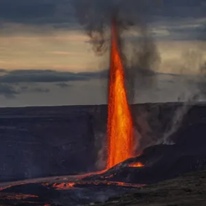 Guided small group hike through Volcanoes National Park