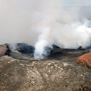 Hawaii Volcanoes National Park tour departing from Oahu island