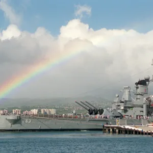 Immersive Pearl Harbor tour with premium historical insights