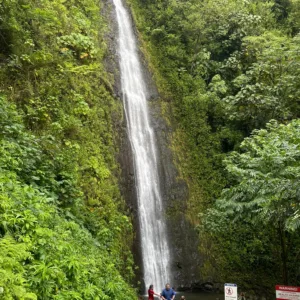 Customized private tour visiting Hawaiian cultural sites