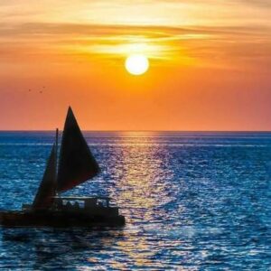Oahu Highlights Tour & Sunset Sail (English)