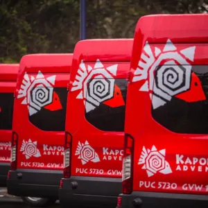 Custom van touring scenic routes from Hilo to Kona