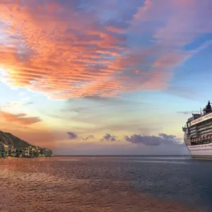 Embark - Waikiki Hotel to Cruise Port - Private Transfer